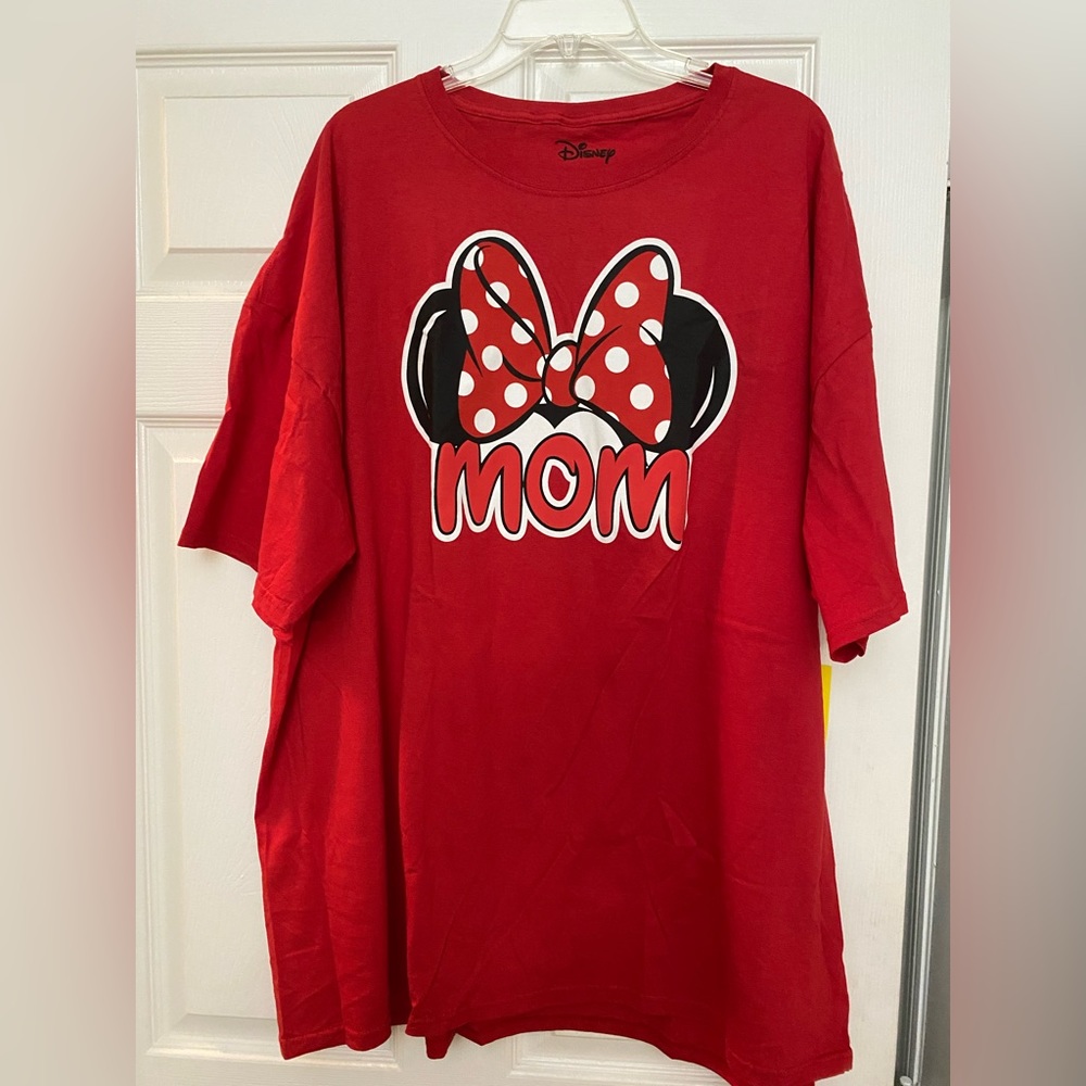 Disney Minnie Mouse T-shirt New with tags 3X